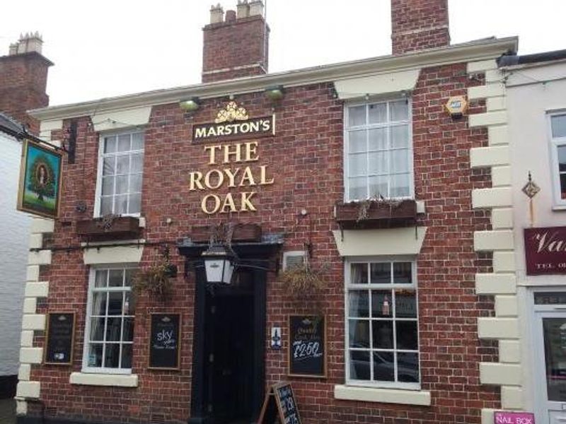 Royal Oak. (Pub, External). Published on 03-04-2016 