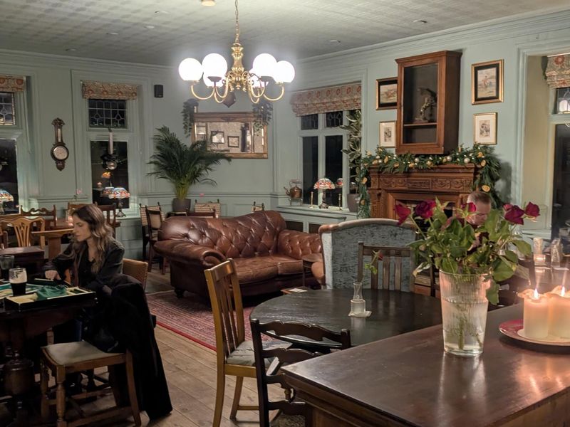 (Customers). Published on 01-12-2025 