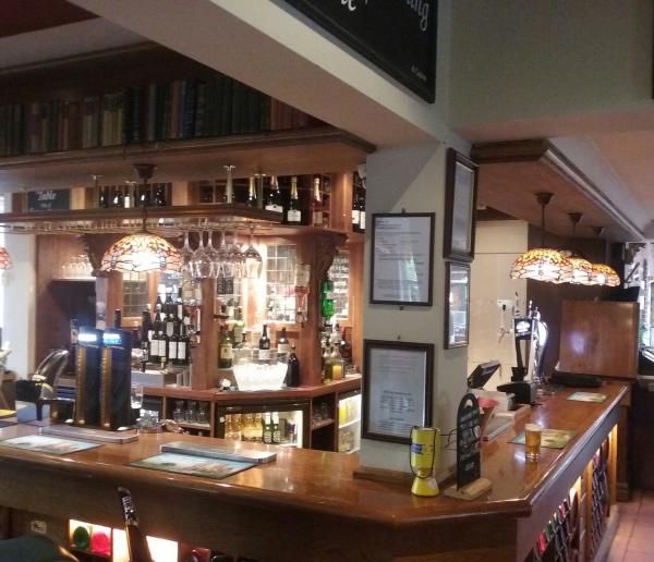 Bar. (Bar). Published on 15-06-2015