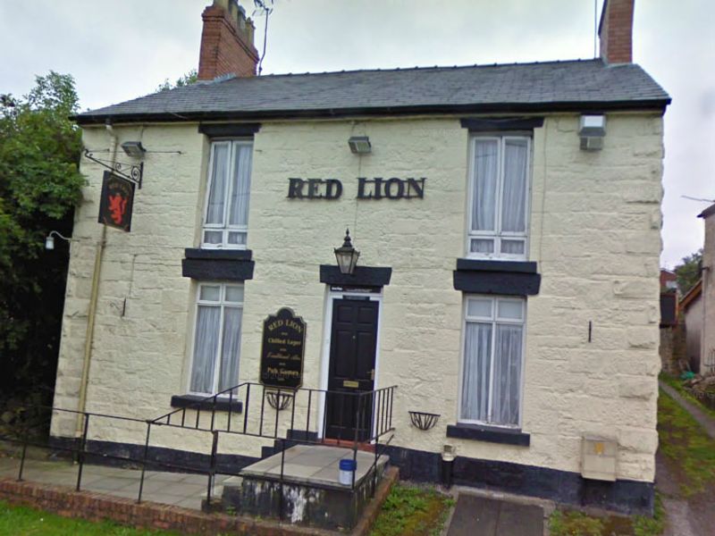 Red Lion - Coedpoeth. (Pub, External). Published on 30-01-2013 