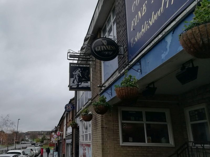 Man on the Moon, New Addington . (Pub, External, Sign). Published on 14-12-2024