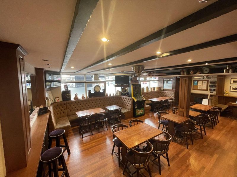 Smugglers Inn, Coulsdon. (Pub, Bar). Published on 02-10-2024 