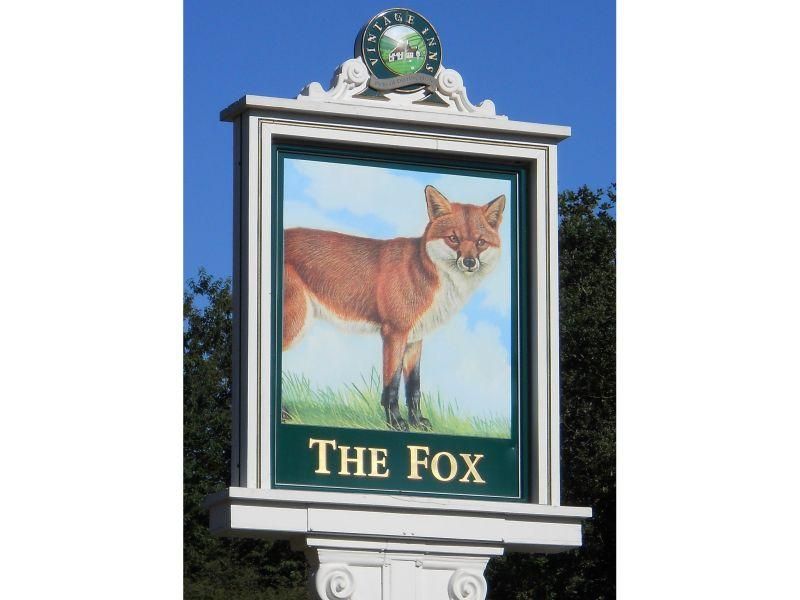 Fox, Coulsdon - sign. (Pub, Sign). Published on 04-05-2024
