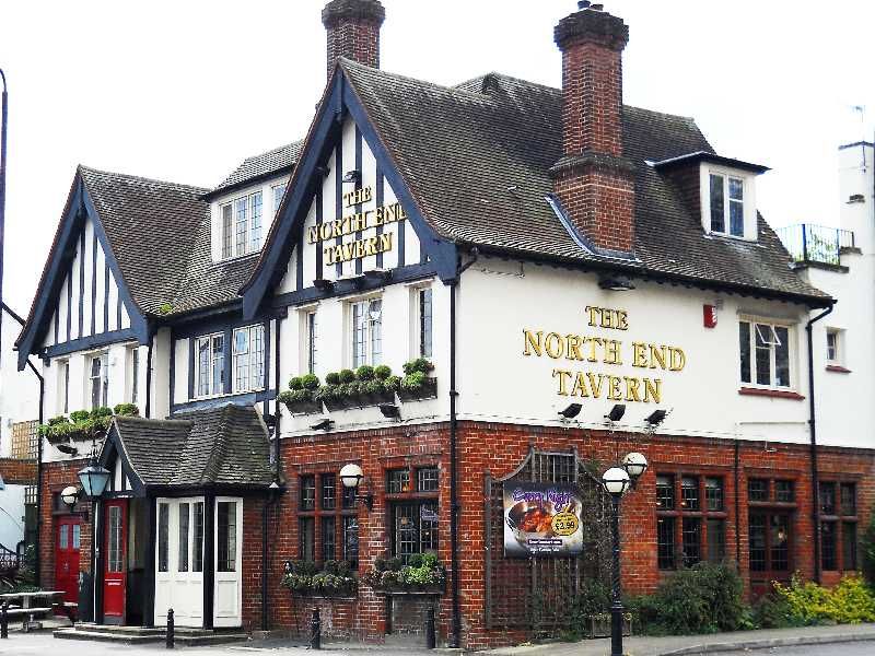 North End Tavern, Worcester Park. (Pub, External, Key). Published on 15-09-2014