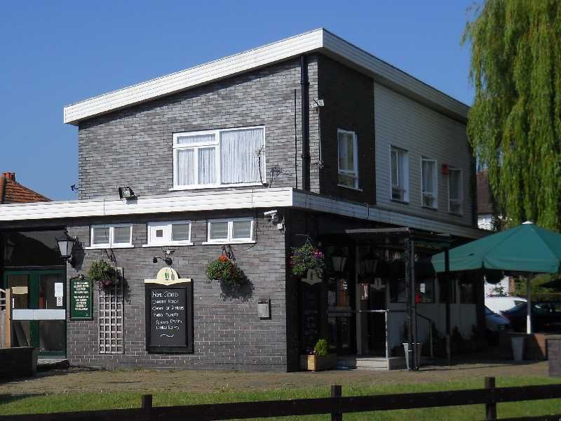 Butterchurn, Sutton. (Pub, External, Key). Published on 15-09-2014