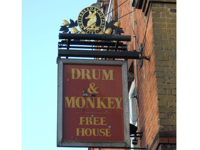 Drum & Monkey, Croydon. (Pub, Sign). Published on 07-05-2024