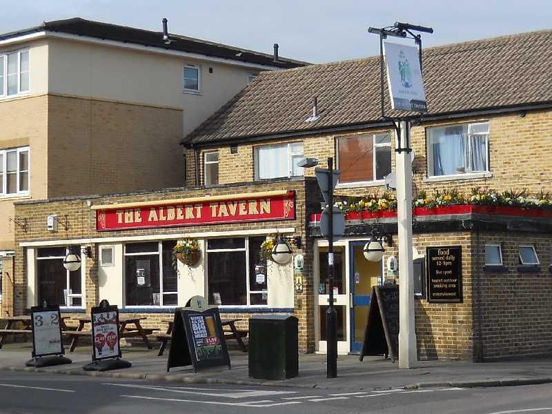 Albert Tavern, SE25 . (Pub, External). Published on 07-05-2024 