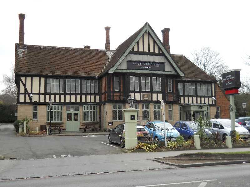 Crown, Shirley. (Pub, External, Key). Published on 15-09-2014
