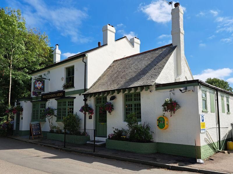 Wattenden Arms, Kenley. (Pub, External, Key). Published on 05-08-2024