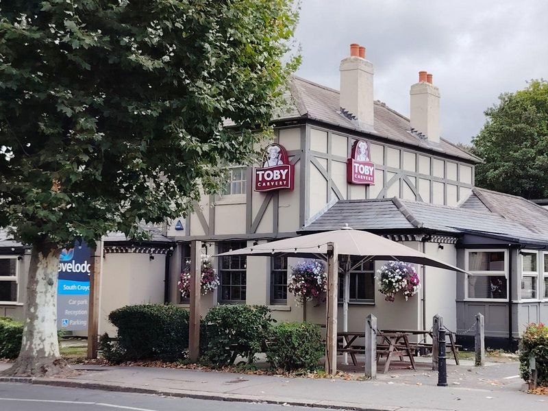 Toby Carvery, South Croydon. (Pub, External, Key). Published on 19-08-2025