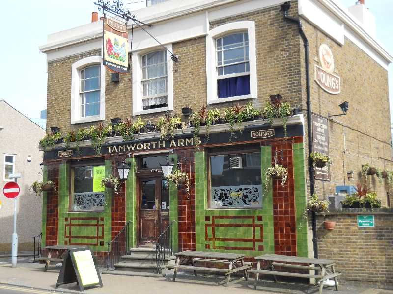 Tamworth Arms, Croydon. (Pub, External, Key). Published on 15-09-2014