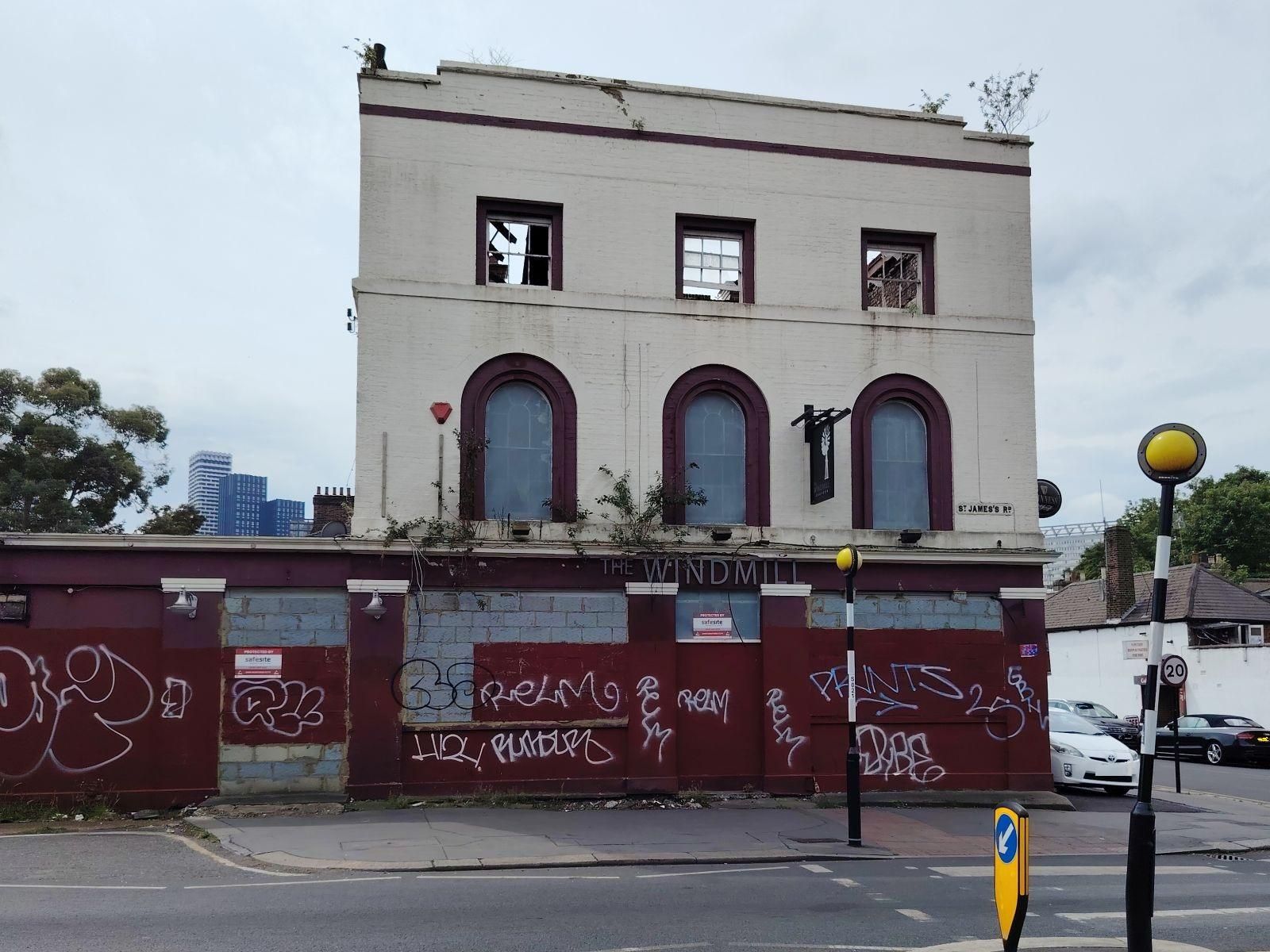 Windmill, Croydon. (Pub, External). Published on 22-05-2025