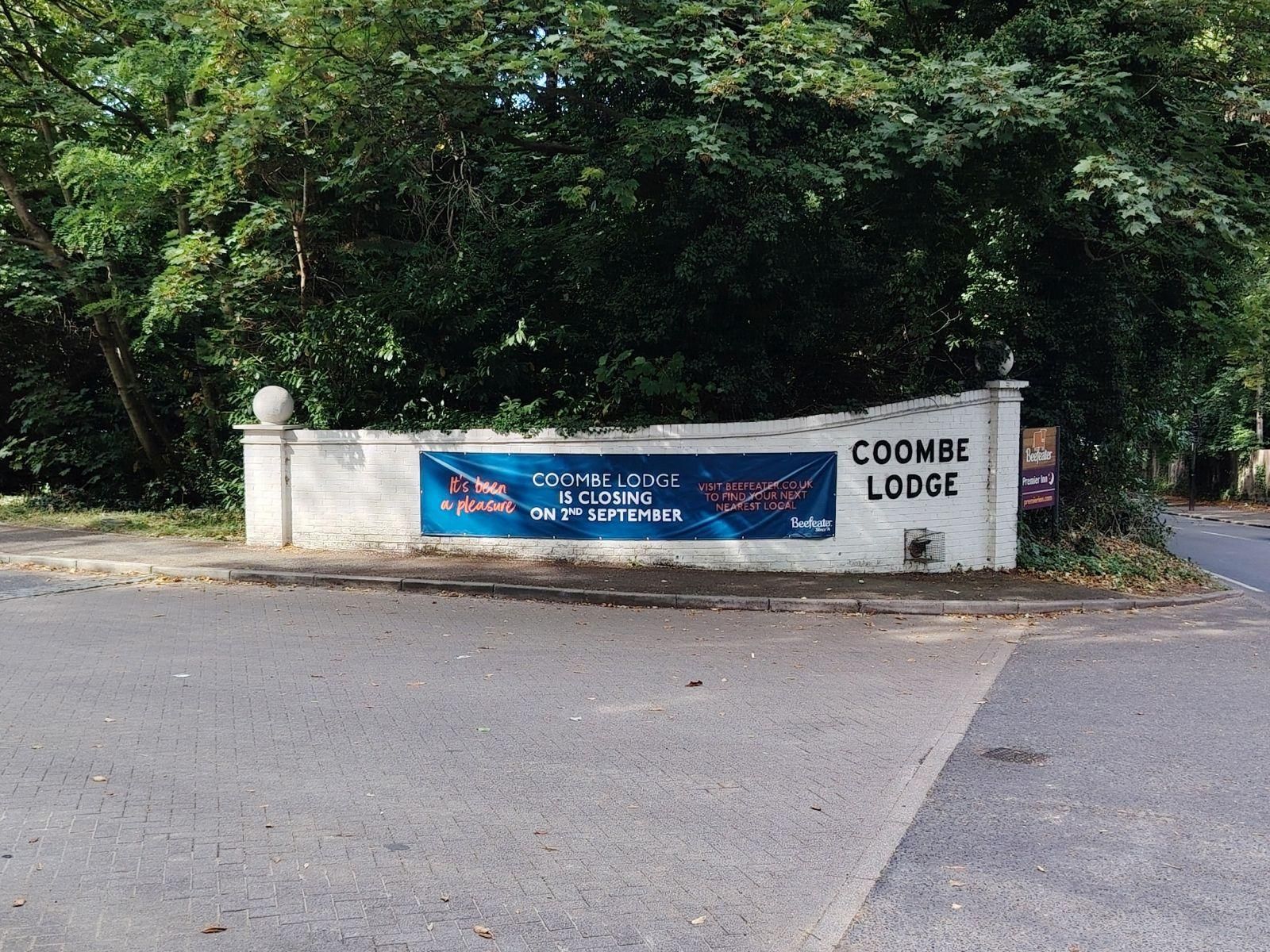 Coombe Lodge, Croydon. (External, Sign). Published on 23-08-2025