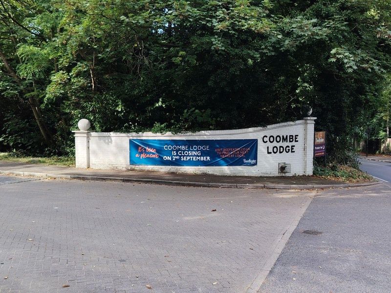 Coombe Lodge, Croydon. (External, Sign). Published on 23-08-2025 