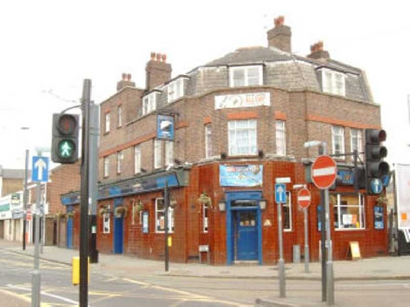 Eagle, Croydon. (Pub, External, Key). Published on 15-09-2014