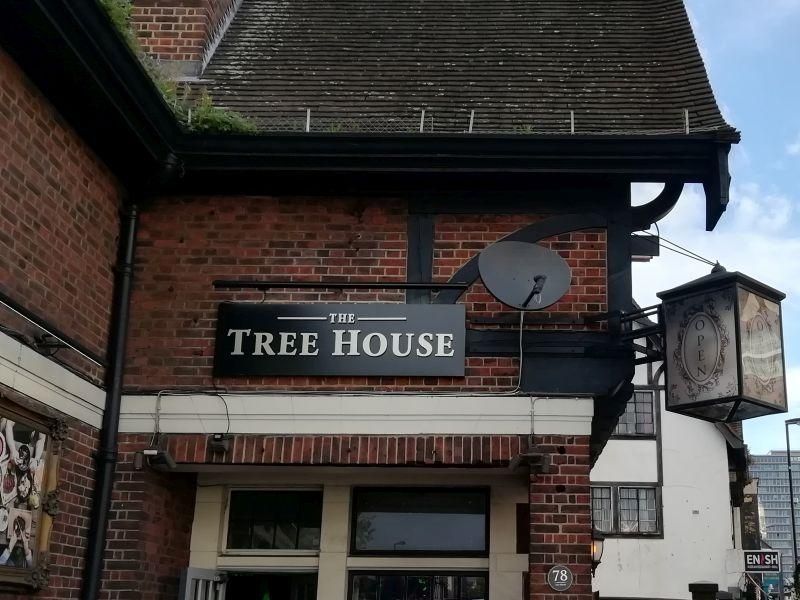 Treehouse, Croydon - sign. (Pub, Sign). Published on 05-05-2024