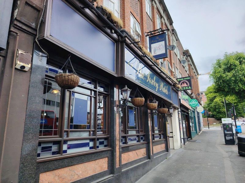 Foxley Hatch, Purley. (Pub, External). Published on 22-05-2025 