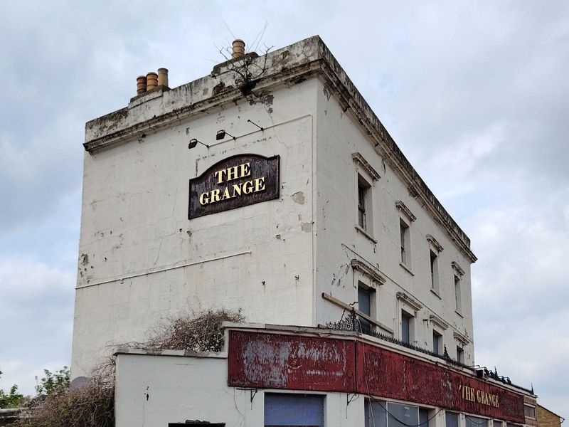 Grange, Thornton Heath. (Pub, External). Published on 02-05-2025 