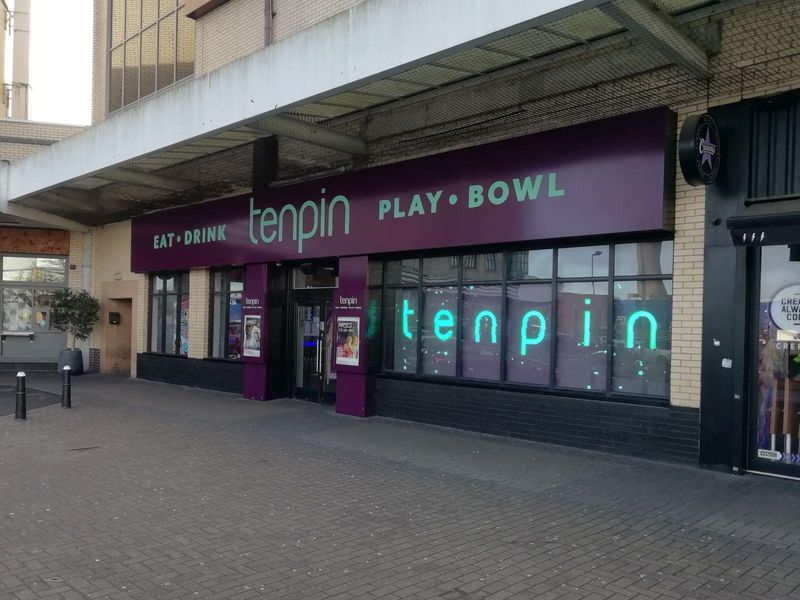 Tenpin Bowling, Valley Park, Croydon. (External, Key). Published on 09-12-2024 