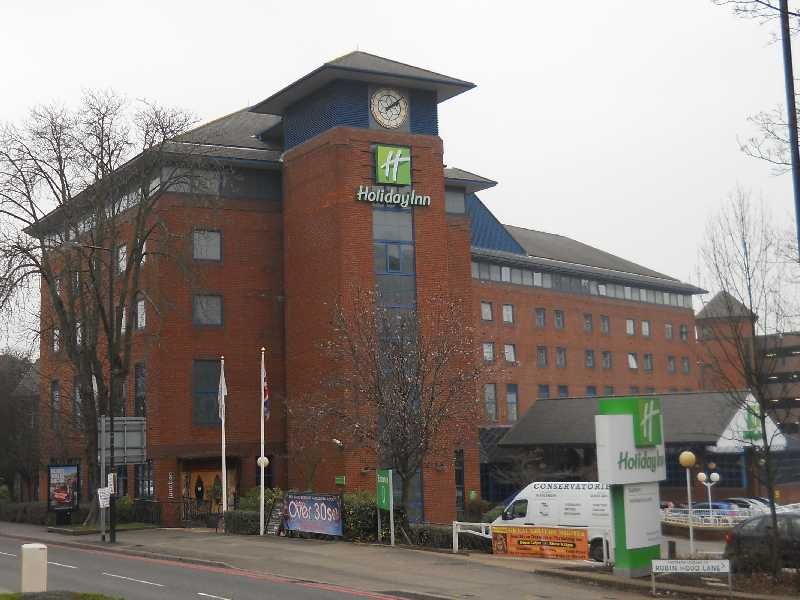 Holiday Inn, Sutton. (External). Published on 15-09-2014