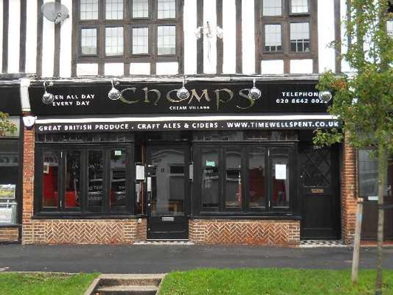 Chomps, Cheam. (External, Key). Published on 16-11-2015