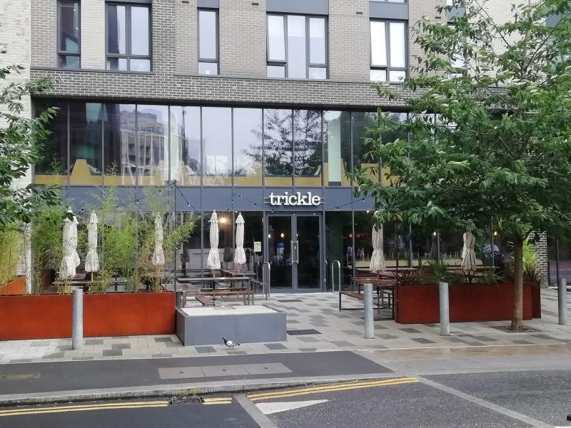 Trickle, Croydon. (Pub, External). Published on 02-09-2024