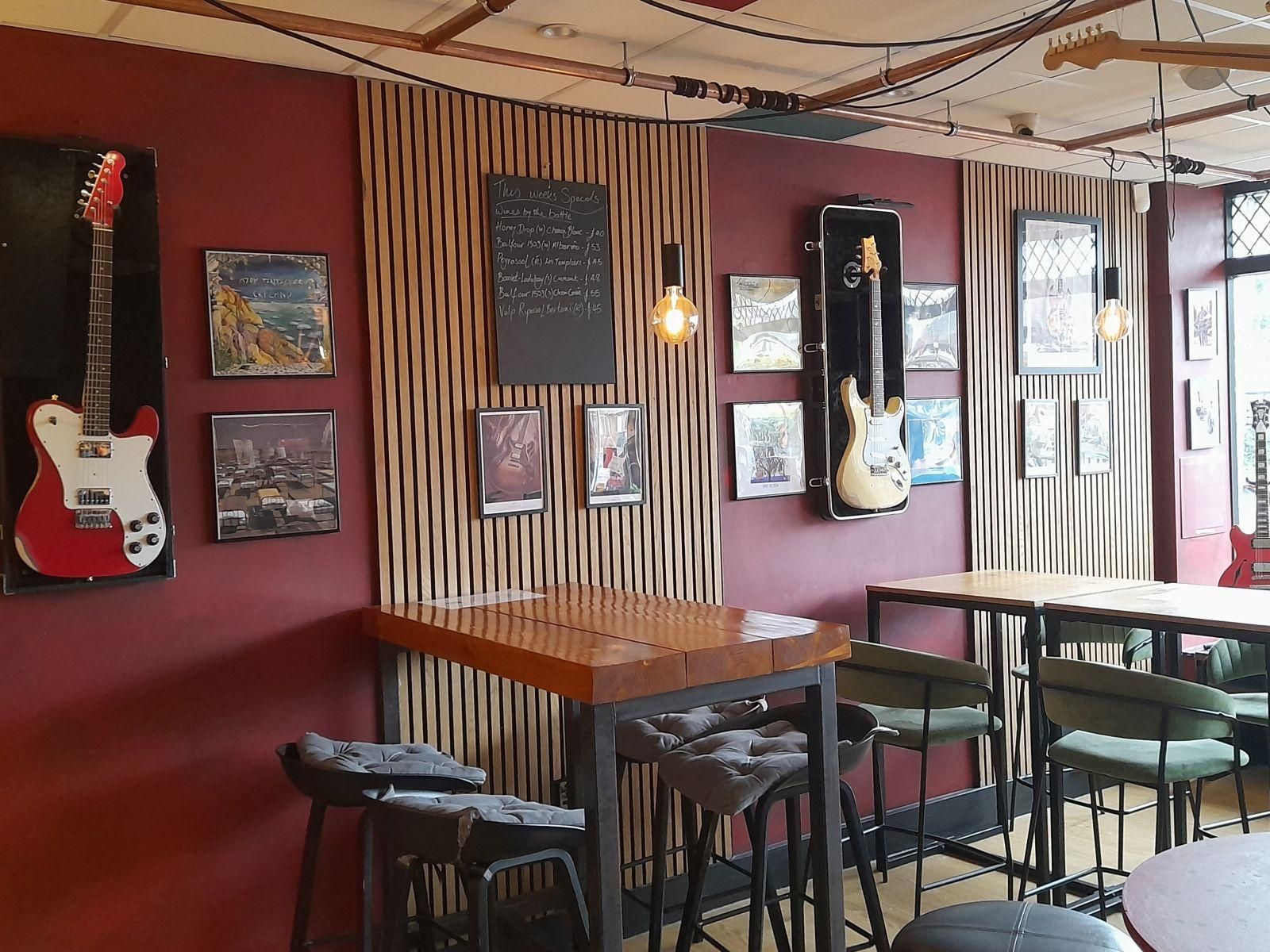 Bar Chord, Coulsdon. (Pub). Published on 04-06-2026