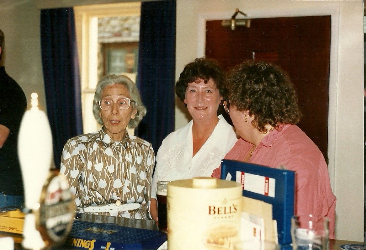 Branch POTY 1995. (Pub, Branch, Award). Published on 01-01-1970