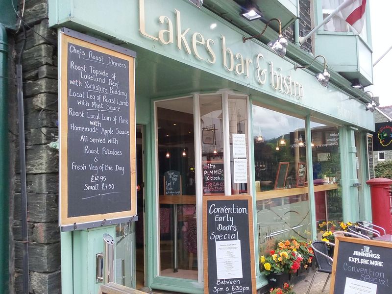 Lakes Bar and Bistro. (External, Restaurant, Key). Published on 01-08-2016
