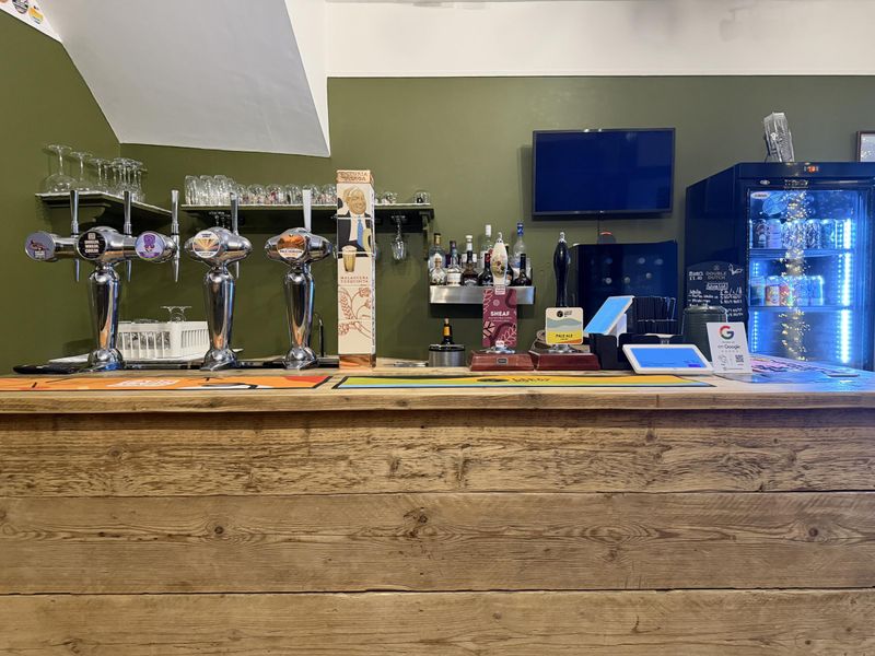 The bar (24/10/2026 Ann Summers-Glass). (Pub, Bar). Published on 25-10-2026 
