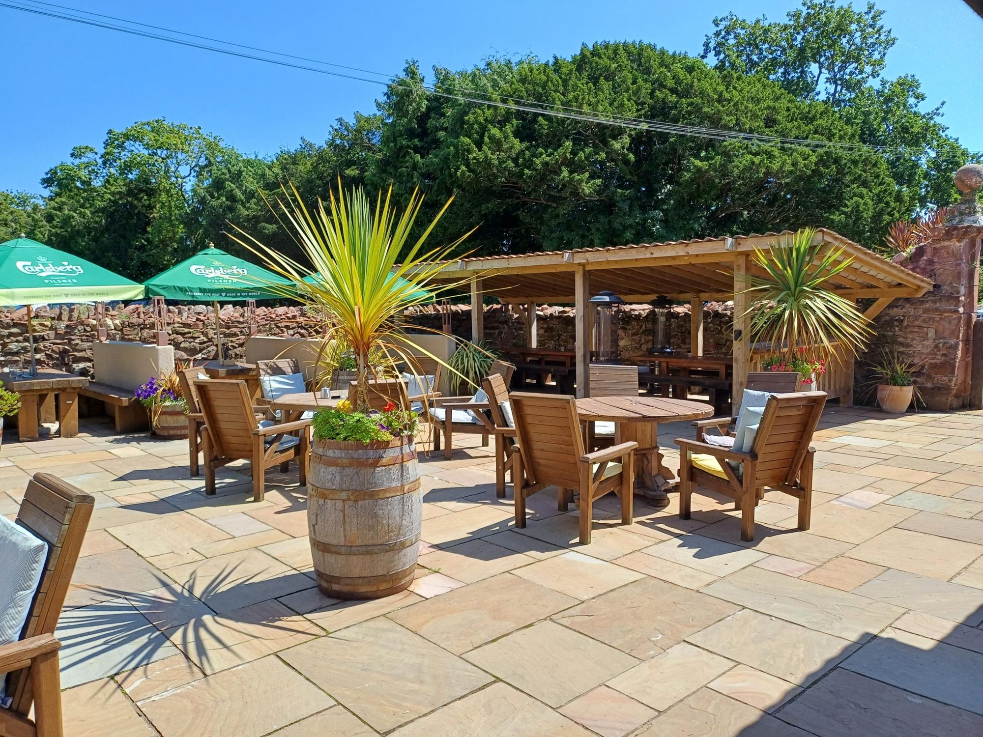 Beer Garden (12/07/2025 Adrian Smith). (Pub, External, Garden). Published on 01-08-2025
