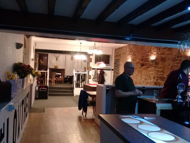 Long view. (Bar). Published on 22-05-2019 
