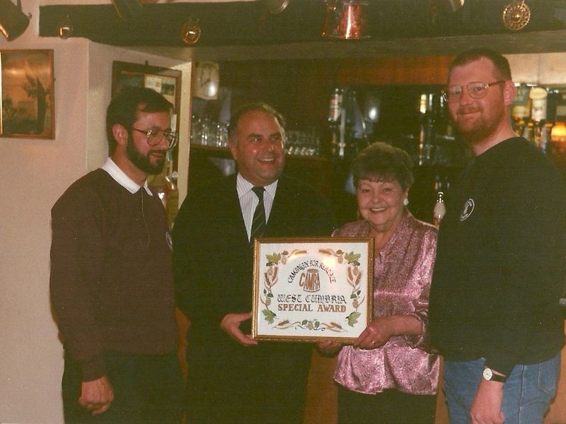Annie, POTS 1990s. (Pub, Bar, Publican, Branch, Award, Key). Published on 01-01-1970