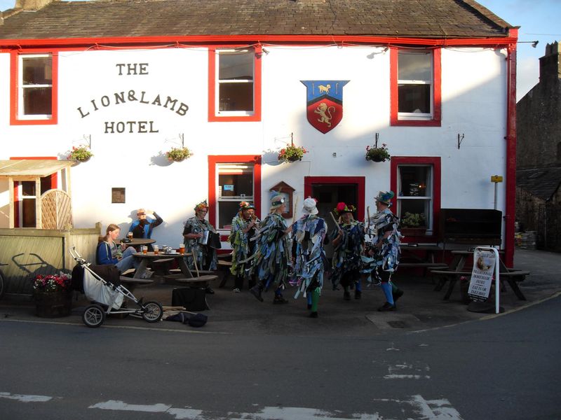 A favourite venue of local morris dancers!. (Pub). Published on 01-01-1970 