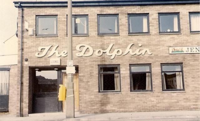 Dolphin. (Pub, External). Published on 22-05-1980