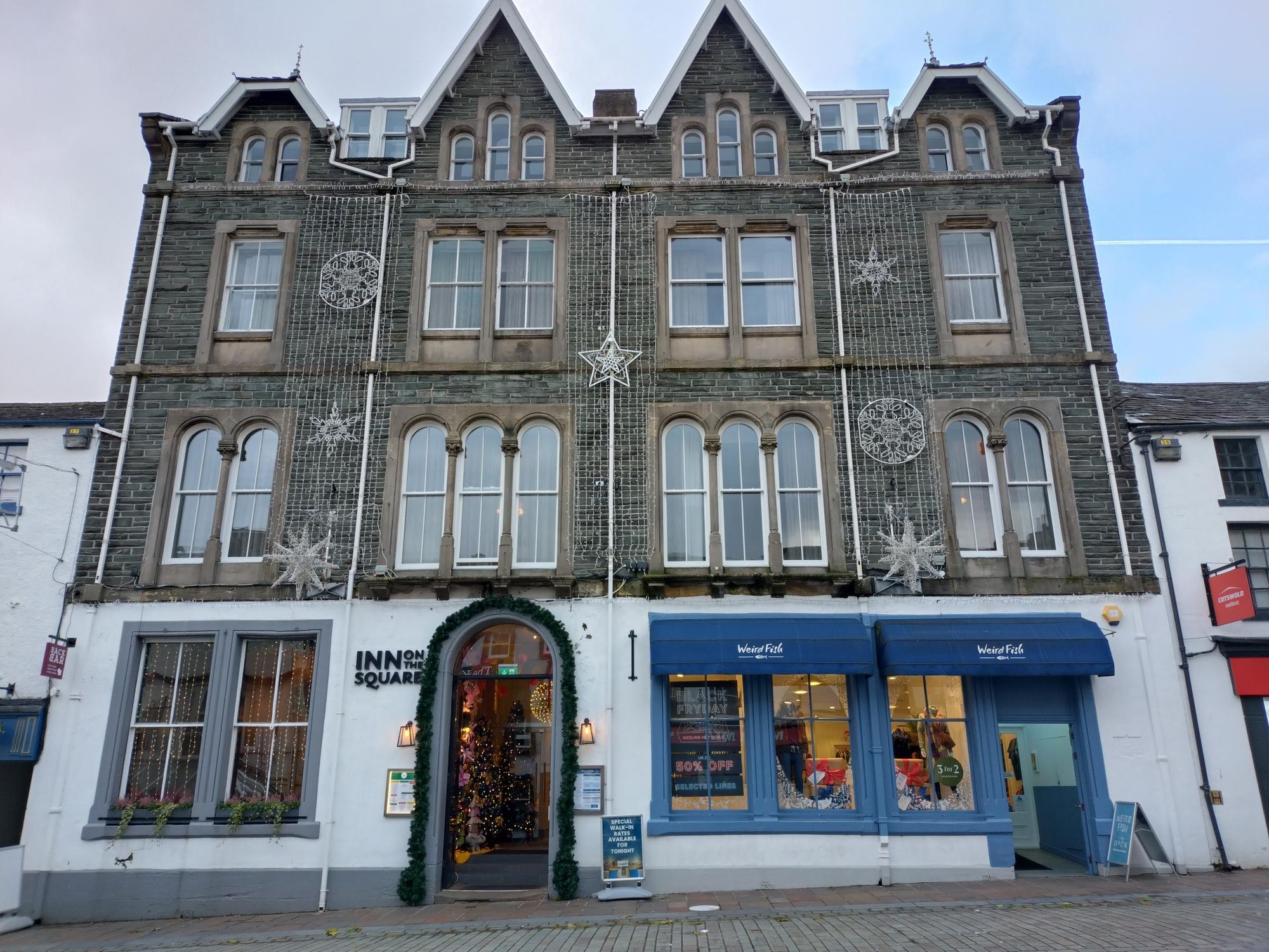 The imposing facade (Roland Wadden 24/11/2025). (Pub, External). Published on 27-01-2026