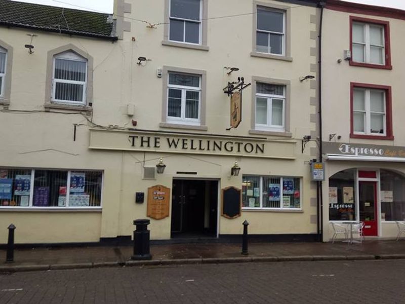 (Pub, Festival, Key). Published on 01-01-1970
