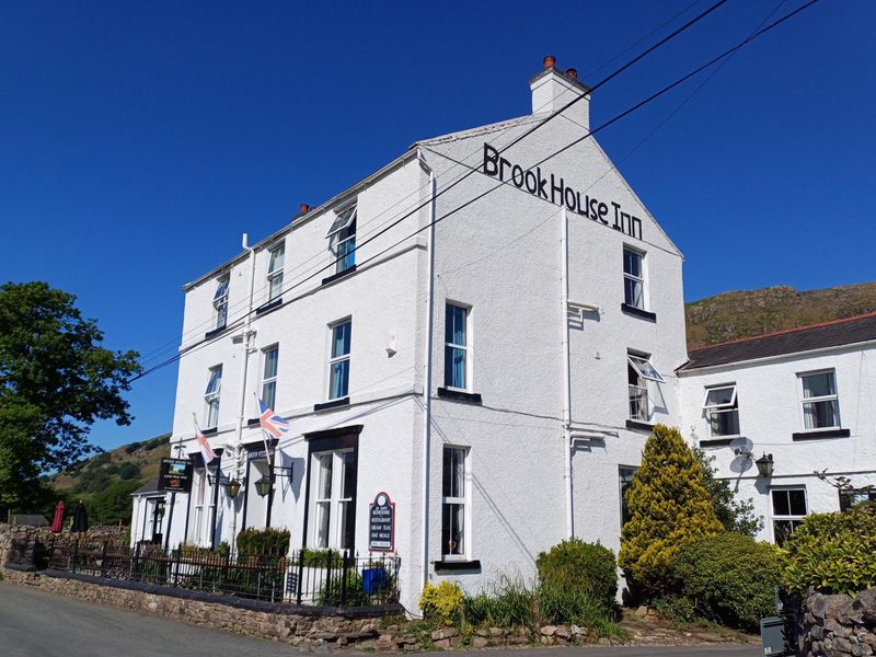 Front and side of pub (photo: Adrian Smith). (Pub, External, Key). Published on 04-06-2025