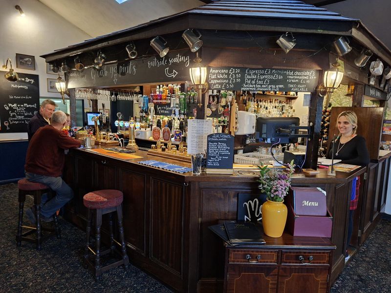 The bar (10/04/2026 Adrian Smith). (Pub, Bar). Published on 03-06-2026 