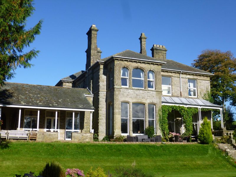 Broughton Craggs Hotel. (Pub, Key). Published on 01-01-1970