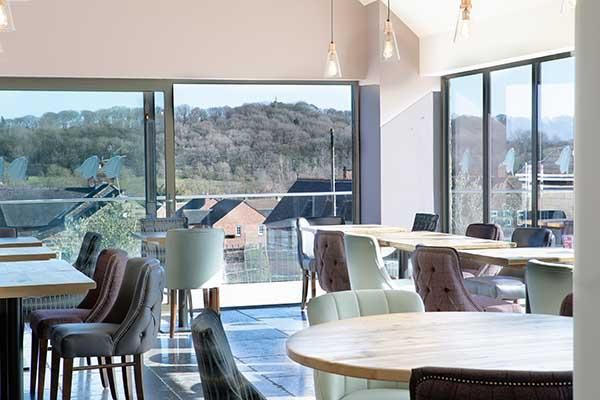 Dining Room. (Restaurant). Published on 03-04-2019
