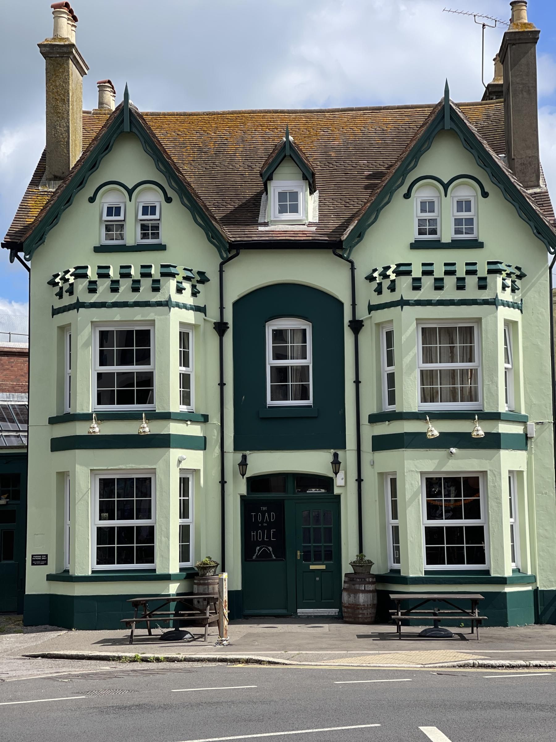 Outside after redecoration 2023. (Pub, External, Key). Published on 29-05-2024