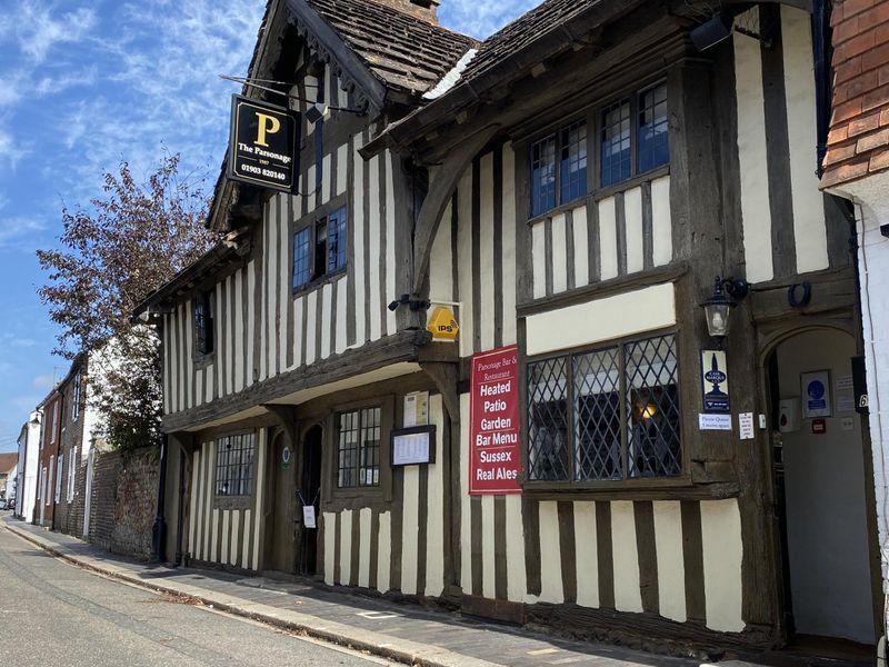 Outside with sign. (External, Sign, Key). Published on 09-01-2026