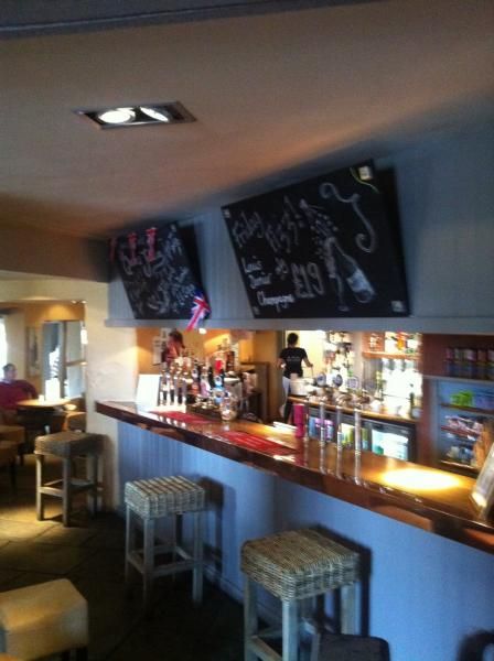 (Bar). Published on 08-06-2013