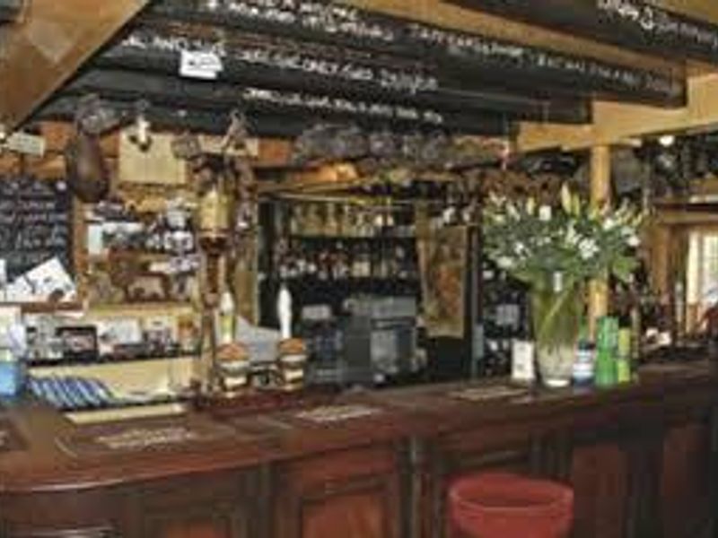 (Bar). Published on 08-06-2013