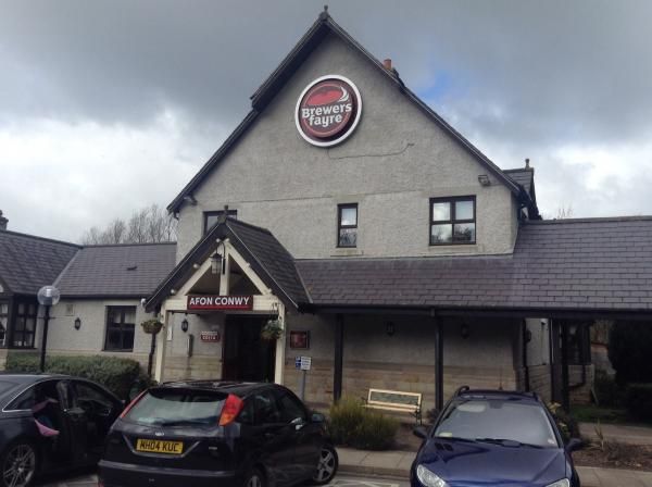 Afon Conwy. (Pub, External, Key). Published on 24-03-2014