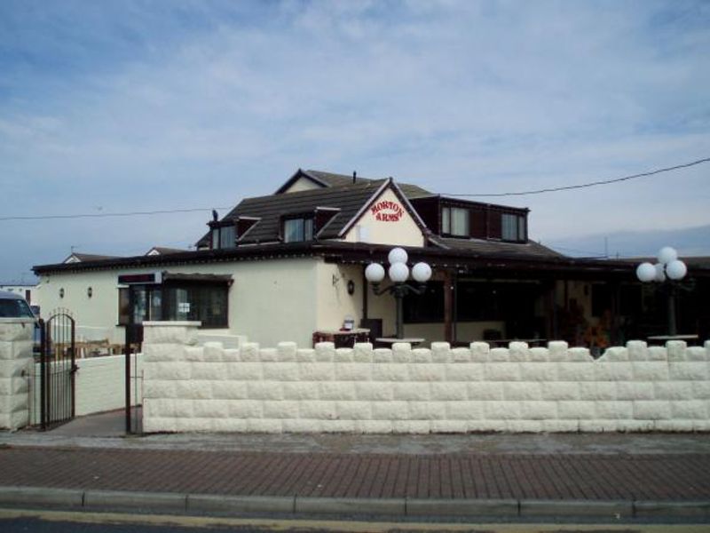 Morton Arms. (Pub, External). Published on 27-03-2014 