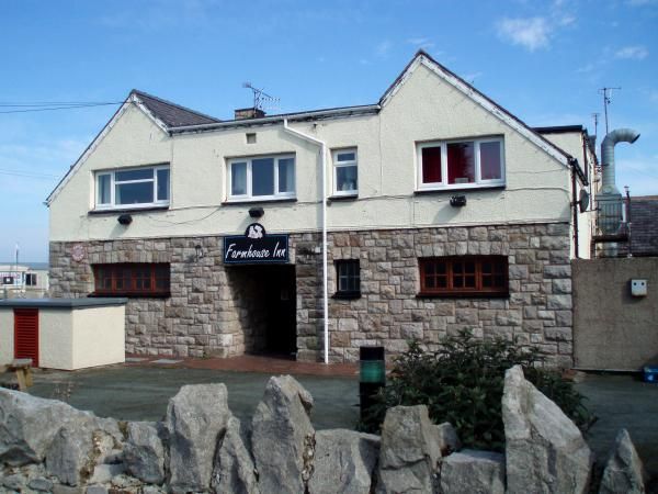 Farmhouse Inn. (Pub, External). Published on 27-03-2014