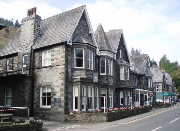Gwydyr Hotel. (Pub, External, Key). Published on 26-04-2016