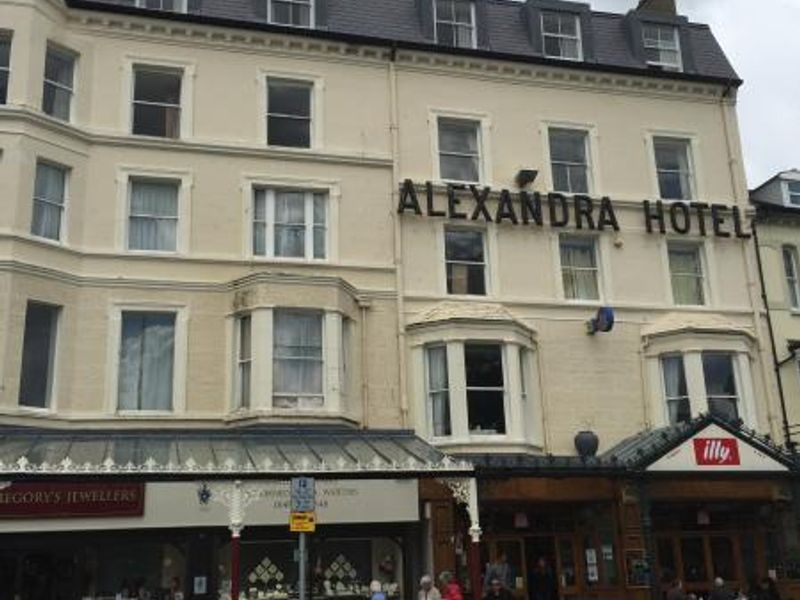 Alexandra Hotel. (Pub, External). Published on 22-07-2015 